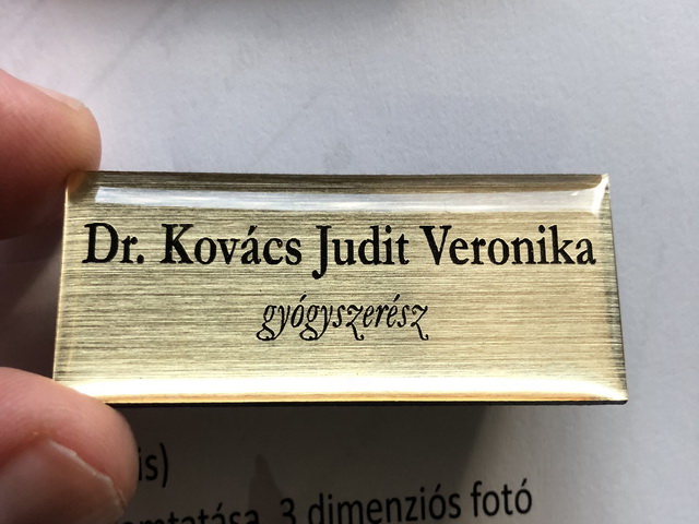 egyedi kitűző, érem gyártás egyedi kitűző, érem gyártás